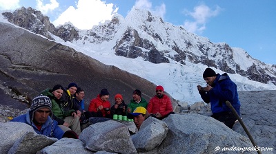 Morraine Camp Alpamayo