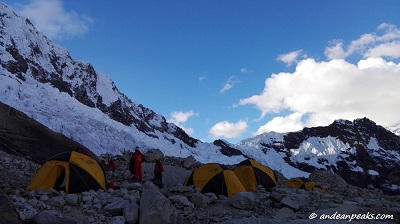 Morraine Camp Alpamayo