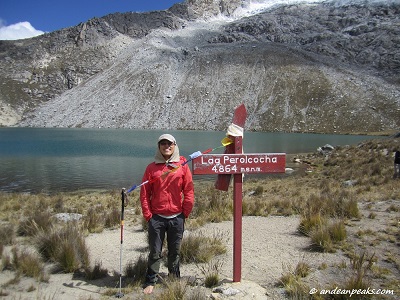 Perolcocha Lake - Cord. Blanca
