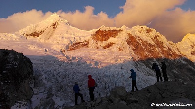 Tocllaraju Morraine Camp